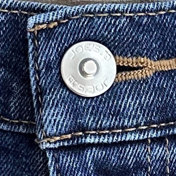 Joe's Jeans Medium Wash Blue Denim Cut Off Shorts Size 31 - Picture 3 of 11